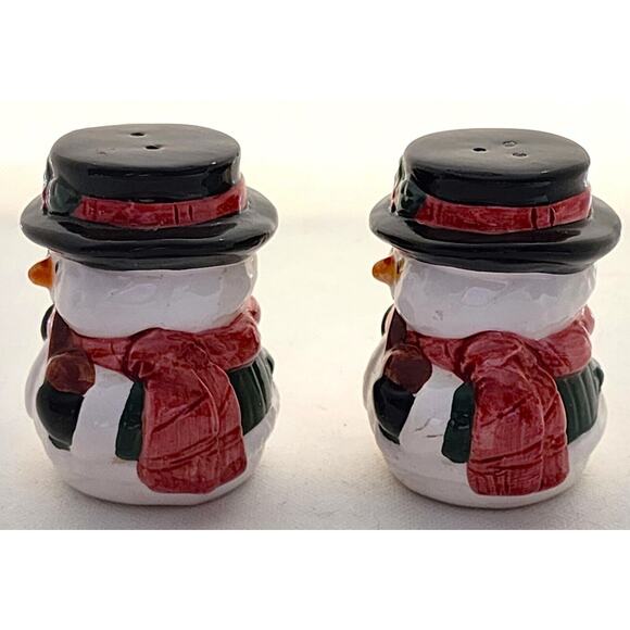 SALT & PEPPER SHAKERS-Snowman with Broom-Matching-Stoppers Included-Novelty - Picture 3 of 10